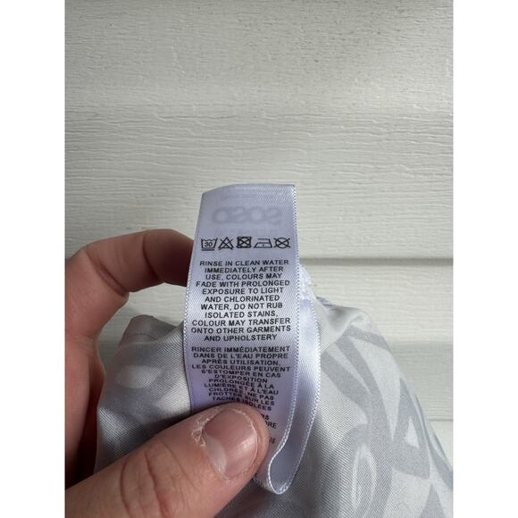 ASOS Men’s Swim Trunks Aztec Beach Mayan Theme Size Medium Shortie - Picture 11 of 12